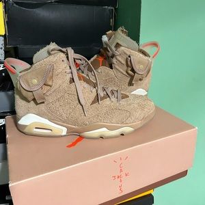 Jordan 6 Travis Scott size 7.5 bin 400